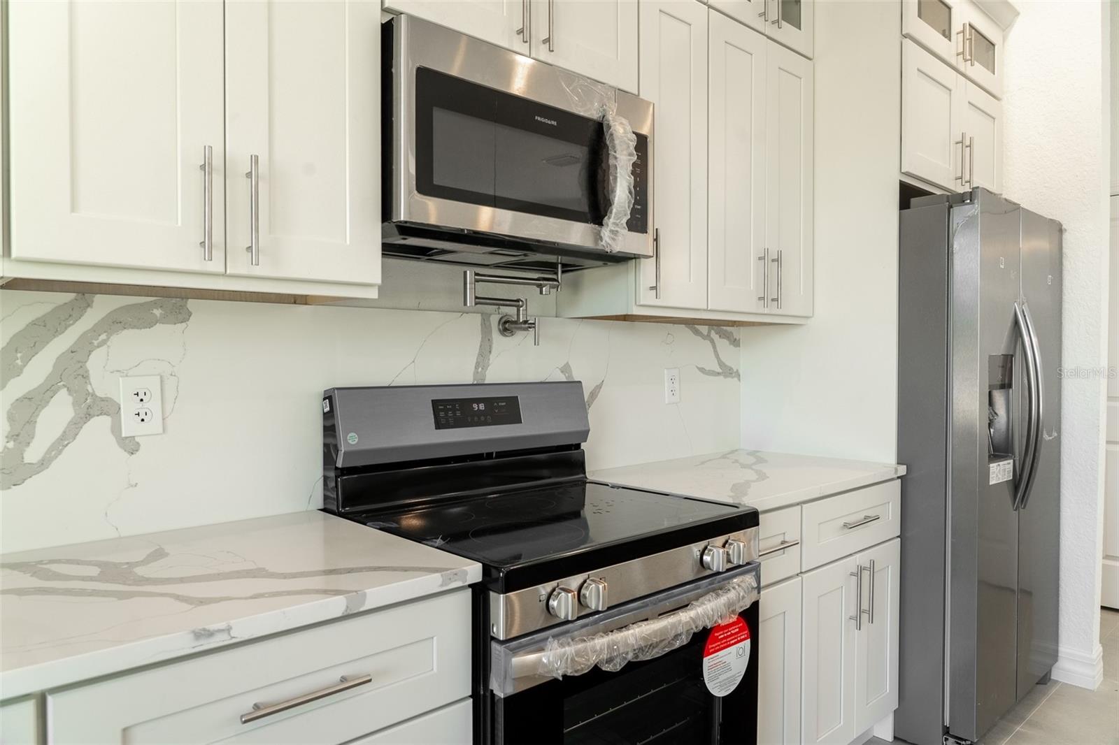 MARION OAKS UN 07 - Residential