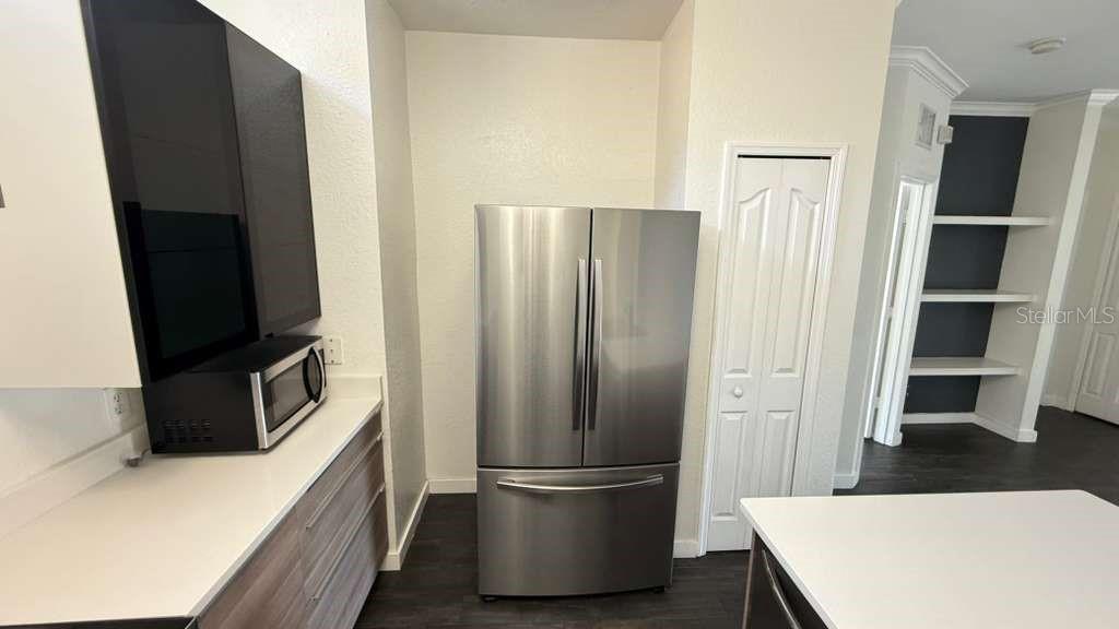 SERENATA CONDO - Residential