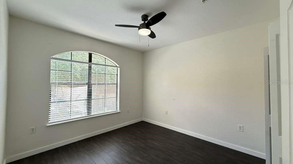 SERENATA CONDO - Residential