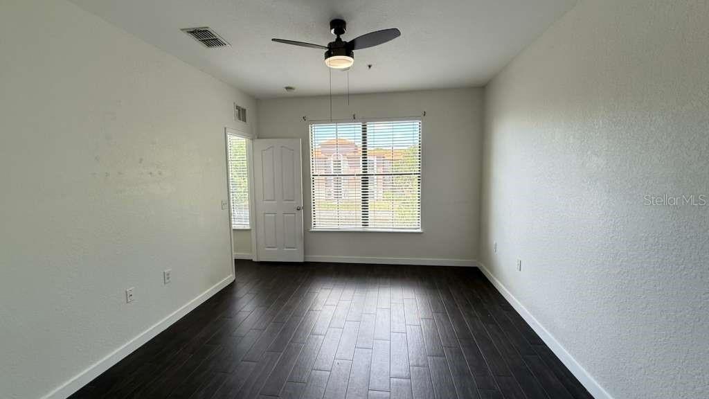 SERENATA CONDO - Residential