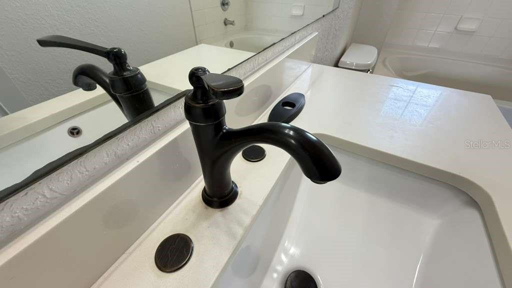 SERENATA CONDO - Residential