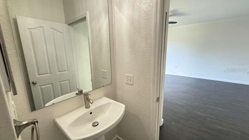 SERENATA CONDO - Residential