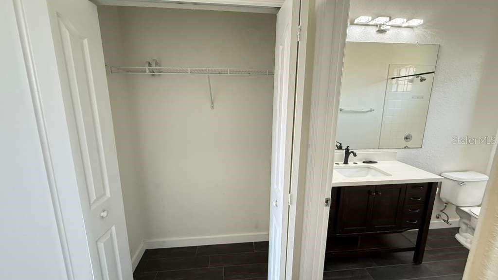 SERENATA CONDO - Residential