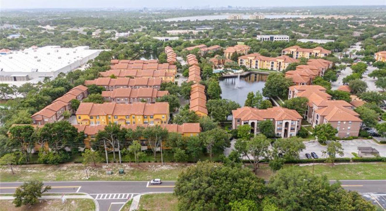 SERENATA CONDO - Residential