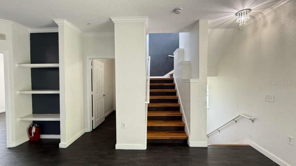 SERENATA CONDO - Residential