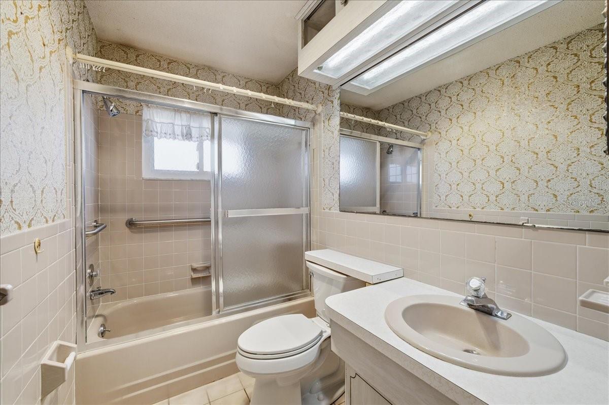 MAINLANDS OF TAMARAC BY THE GULF TWO CONDO - Residential