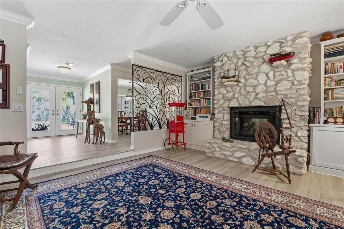 LEMON BAY SUNSET SUB - Residential