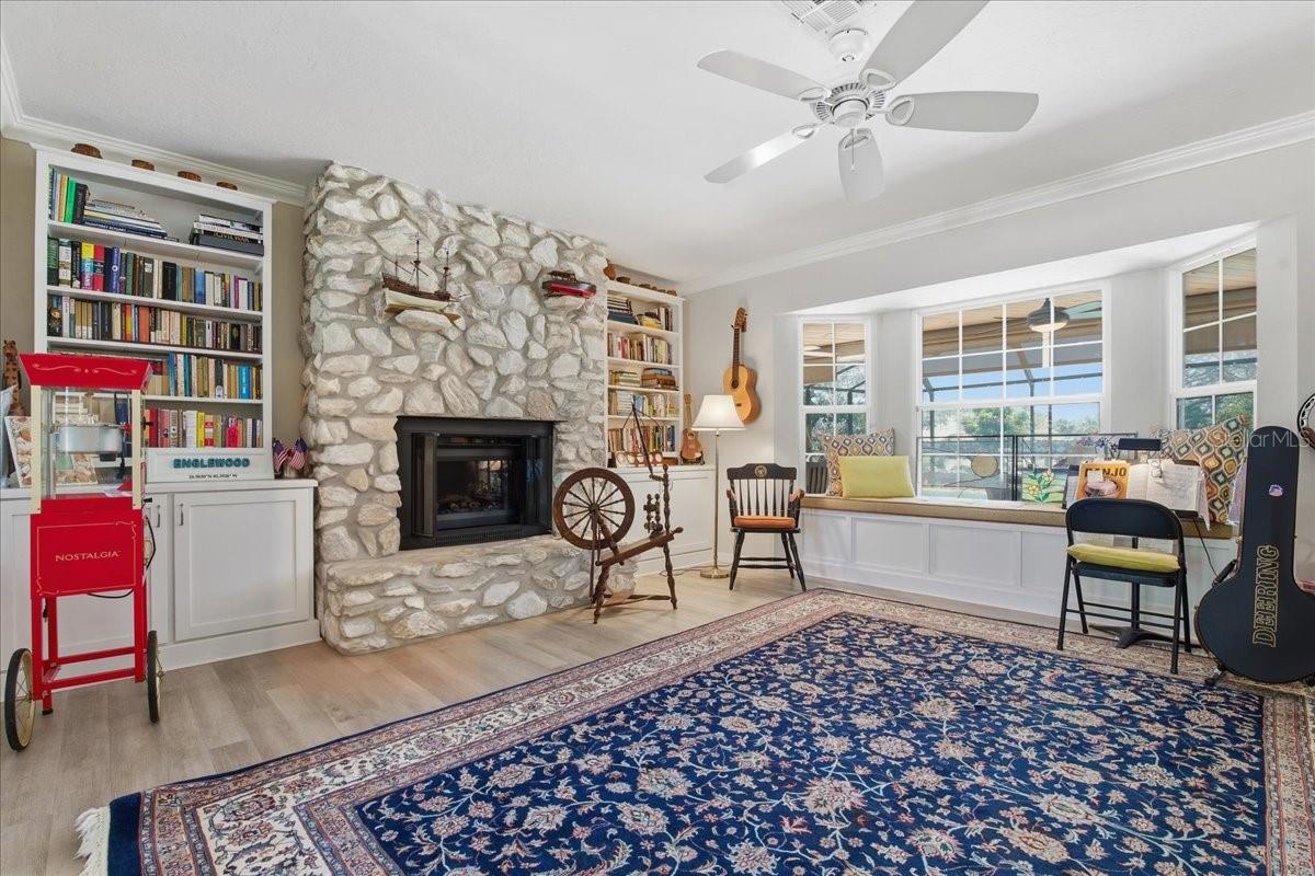 LEMON BAY SUNSET SUB - Residential