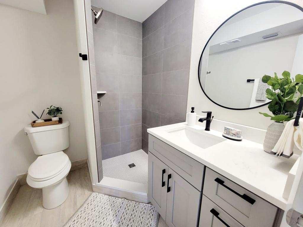 BENEVA VILLAGE SEC 3 - Residential Lease