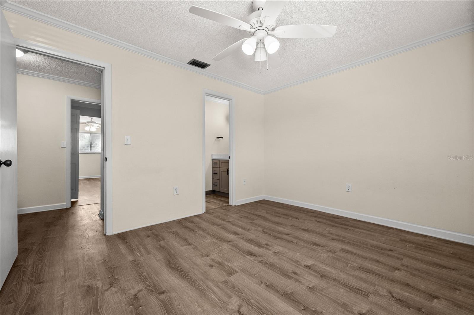 BENEVA VILLAGE SEC 3 - Residential Lease