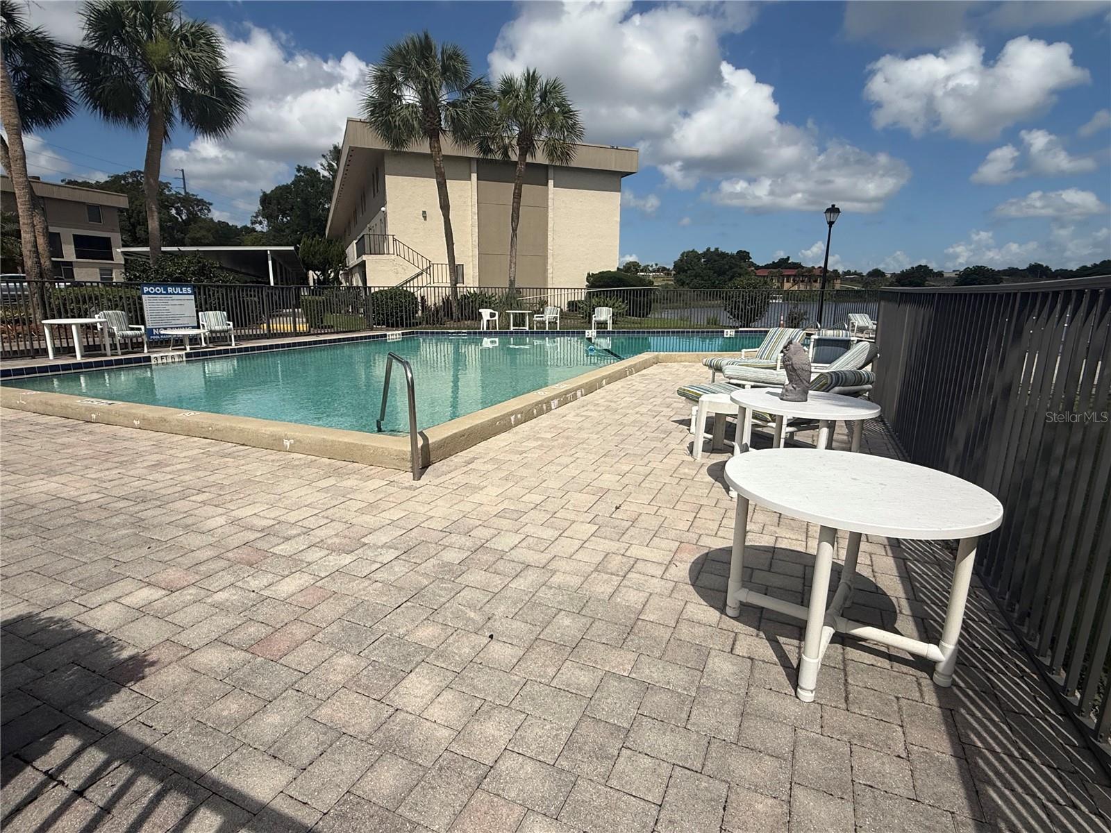 SLEEPY HARBOUR APTS CONDO - Residential