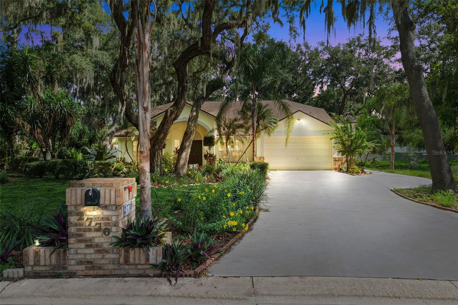 2770 BUCKHORN OAKS DRIVE
