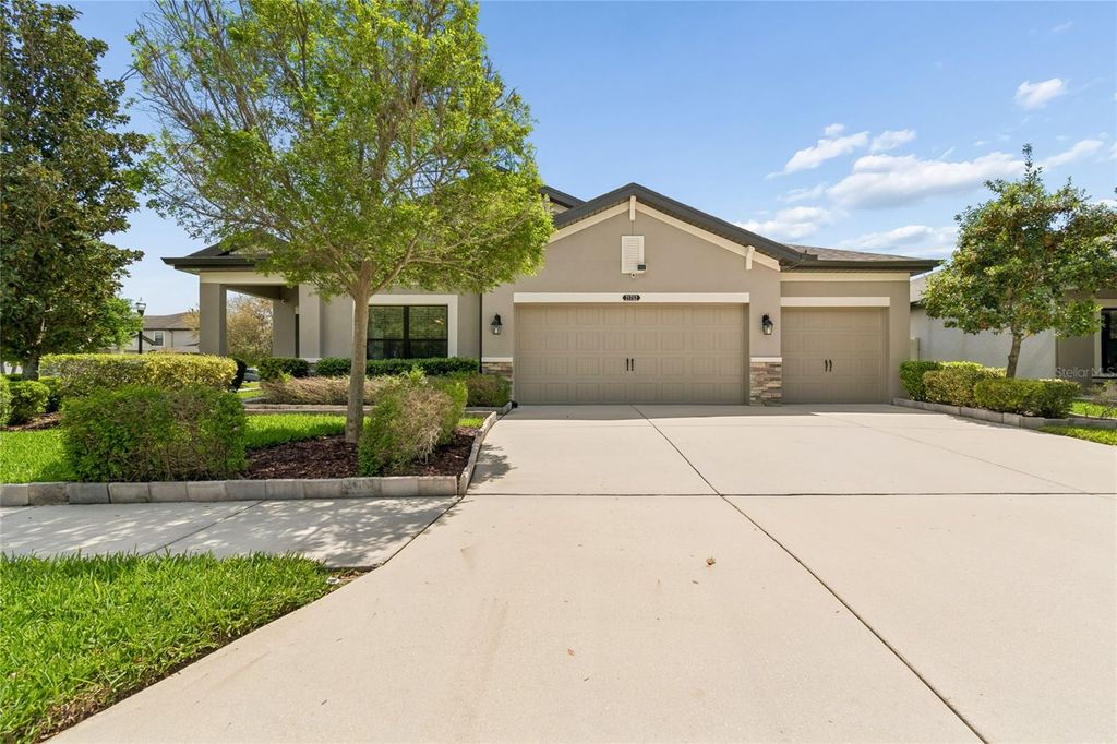 Photo of 21752 Indian Summer Drive, Land O Lakes, FL 34637 (MLS # TB8471912)