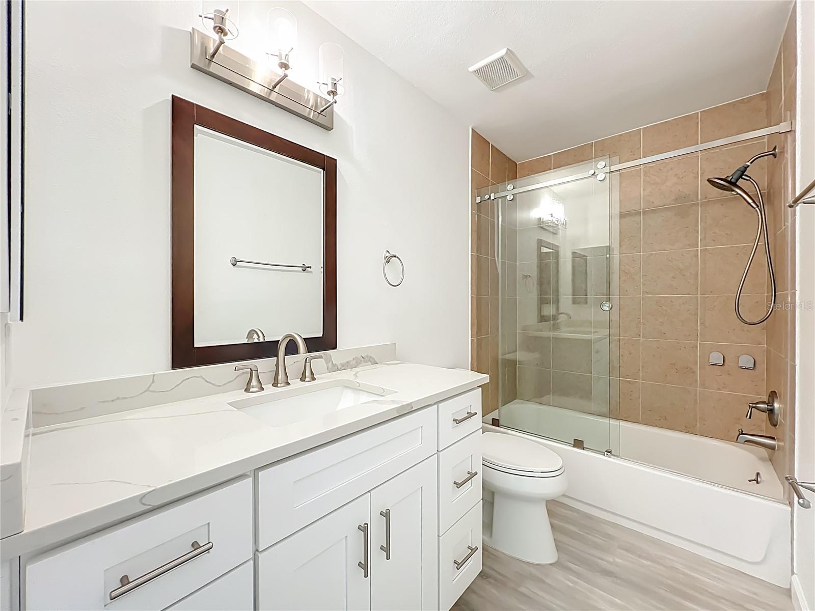 LAKEWOOD AT THE CROSSINGS UNIT 2 - Residential