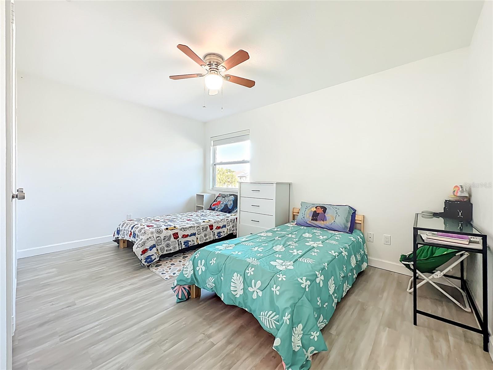 LAKEWOOD AT THE CROSSINGS UNIT 2 - Residential