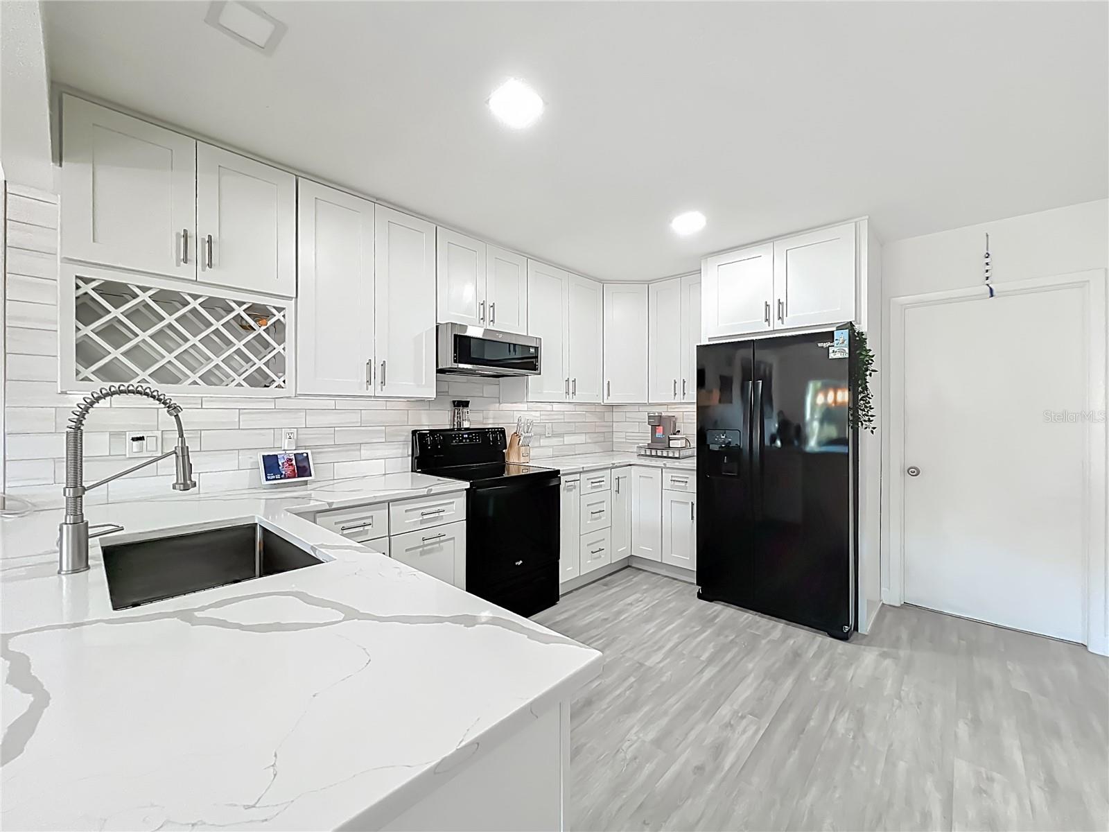 LAKEWOOD AT THE CROSSINGS UNIT 2 - Residential