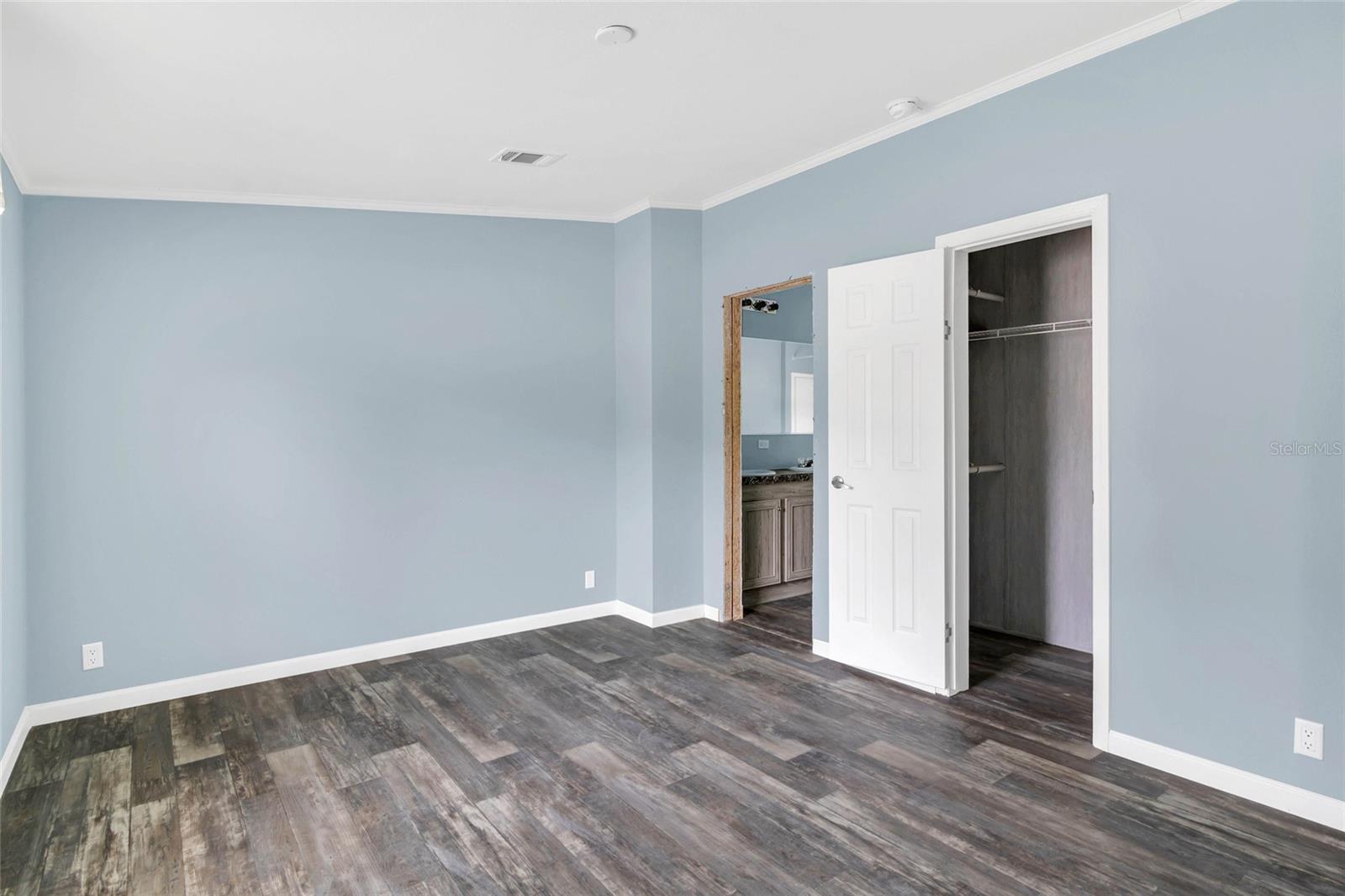 WEEKI WACHEE ACRES - Residential