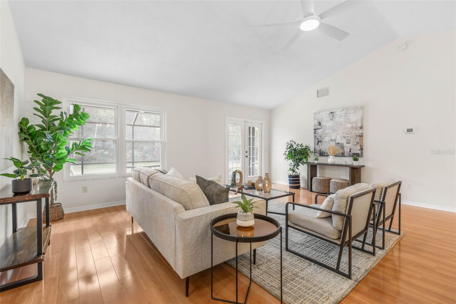 THE CROSSINGS - Residential