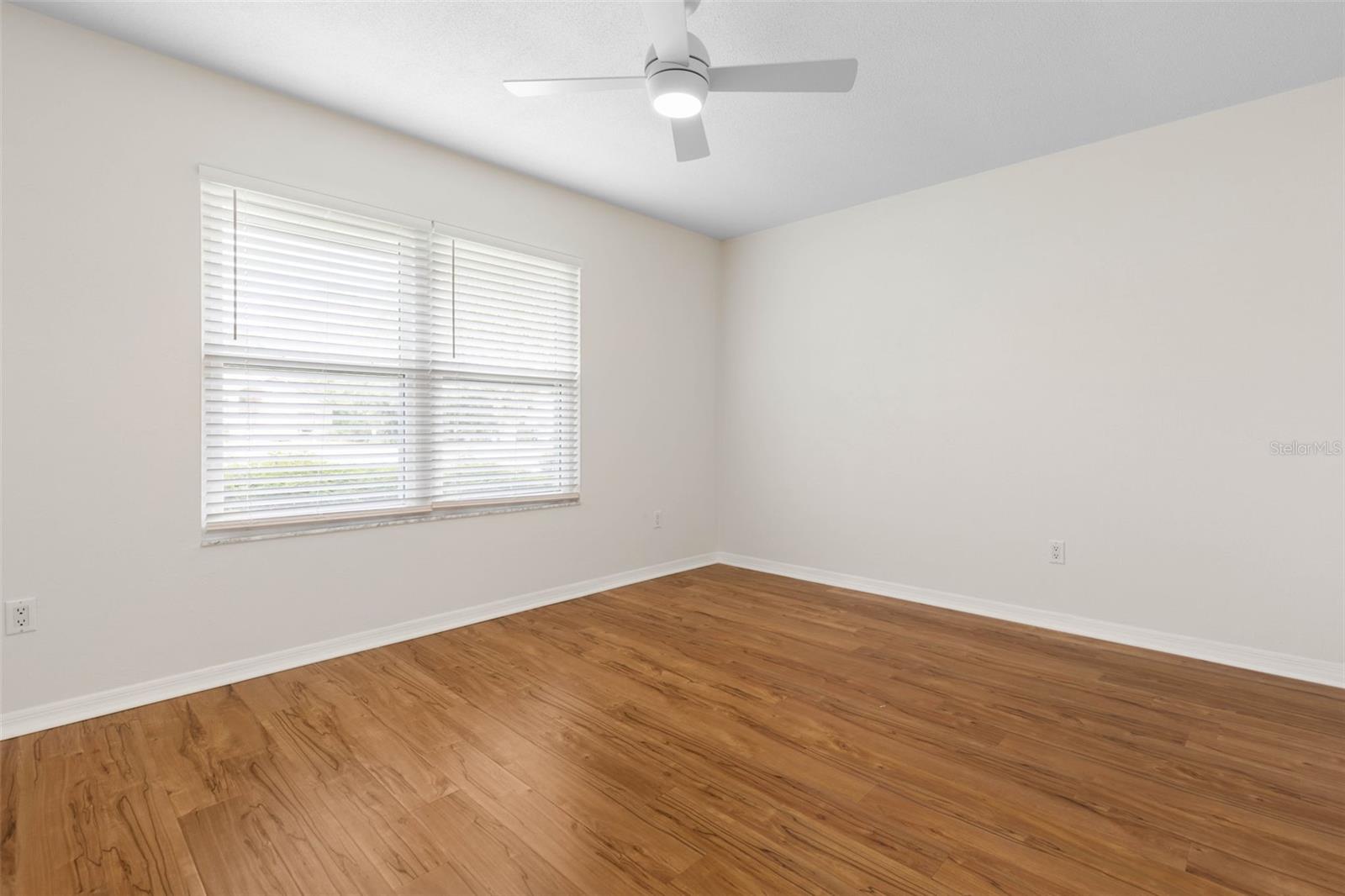 THE CROSSINGS - Residential