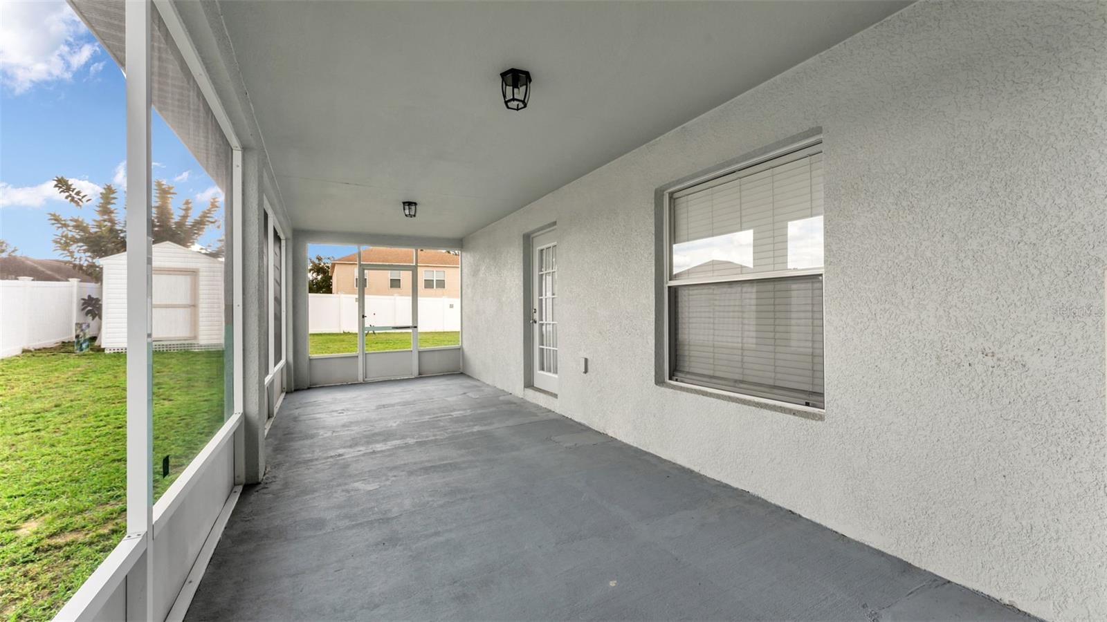 WELLINGTON VIEW - Residential