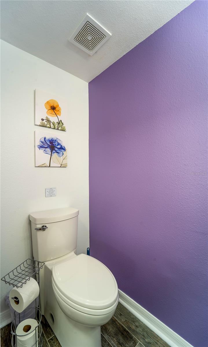 ABERDEEN PH 01 - Residential Lease