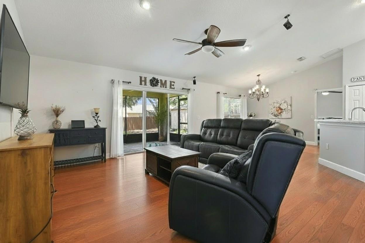 OAKMONT AT SILVER LAKE SUB - Residential