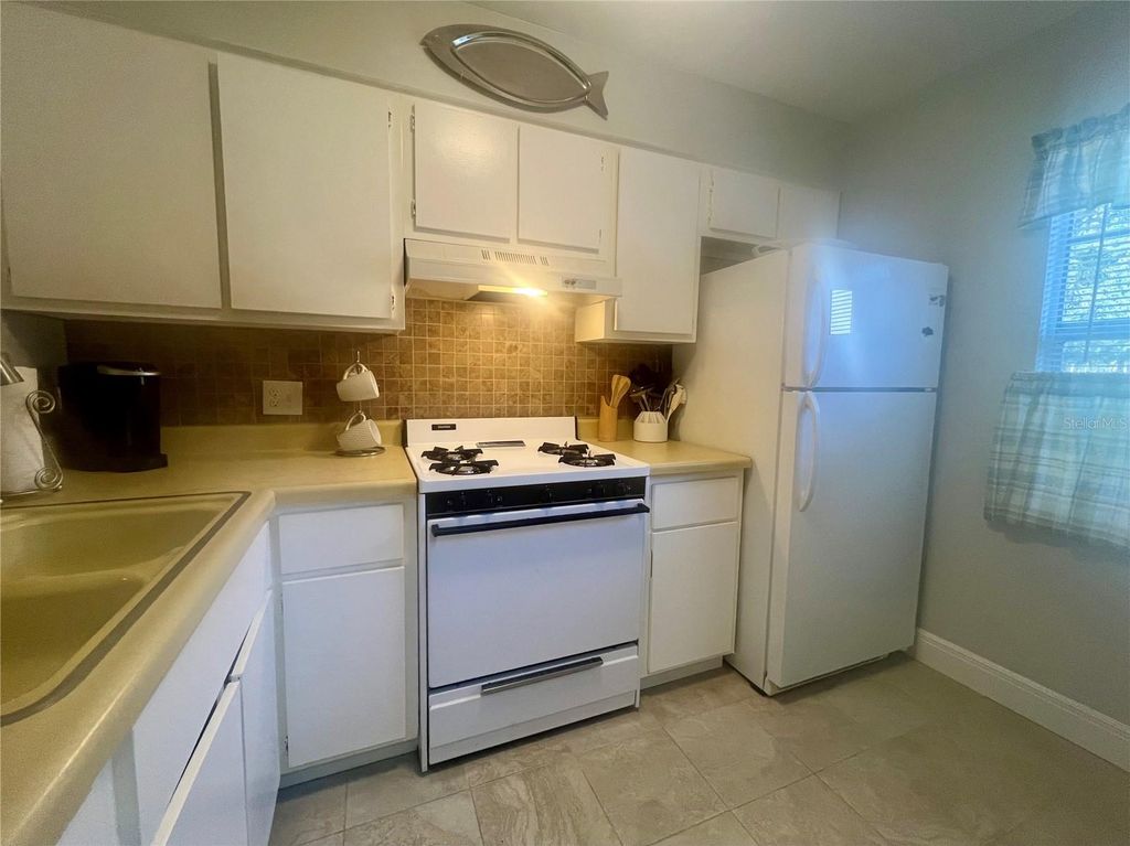 Photo of 1612 Flint Drive E #85-A, Clearwater, FL 33759 (MLS # TB8447726)