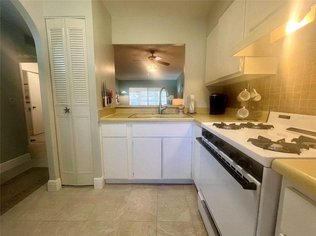 Photo of 1612 Flint Drive E #85-A, Clearwater, FL 33759 (MLS # TB8447726)