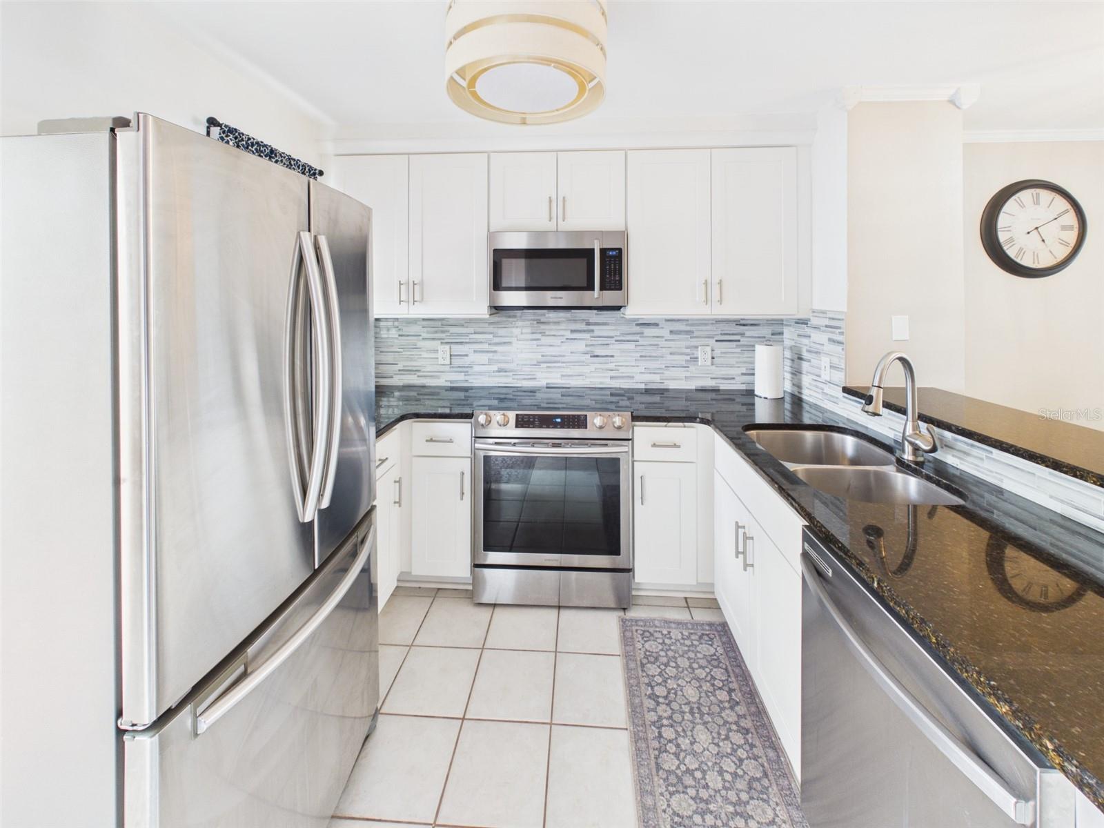 3357 W WYOMING CIRCLE 3-5