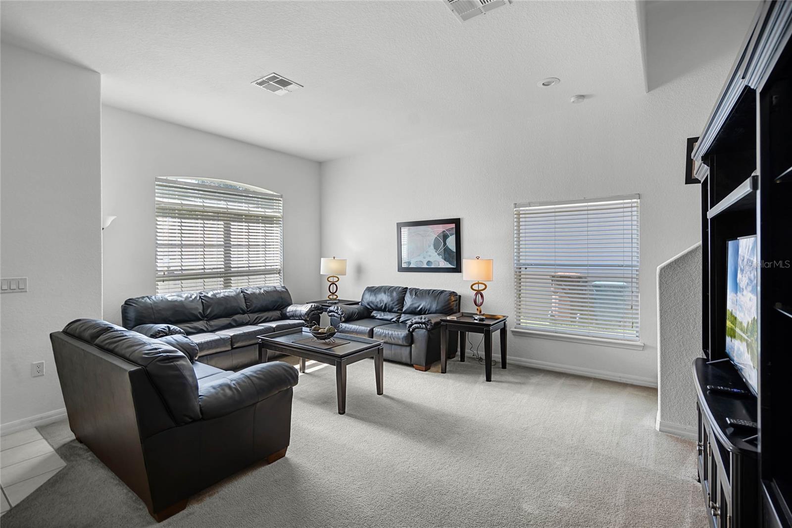 509 CADIZ LOOP