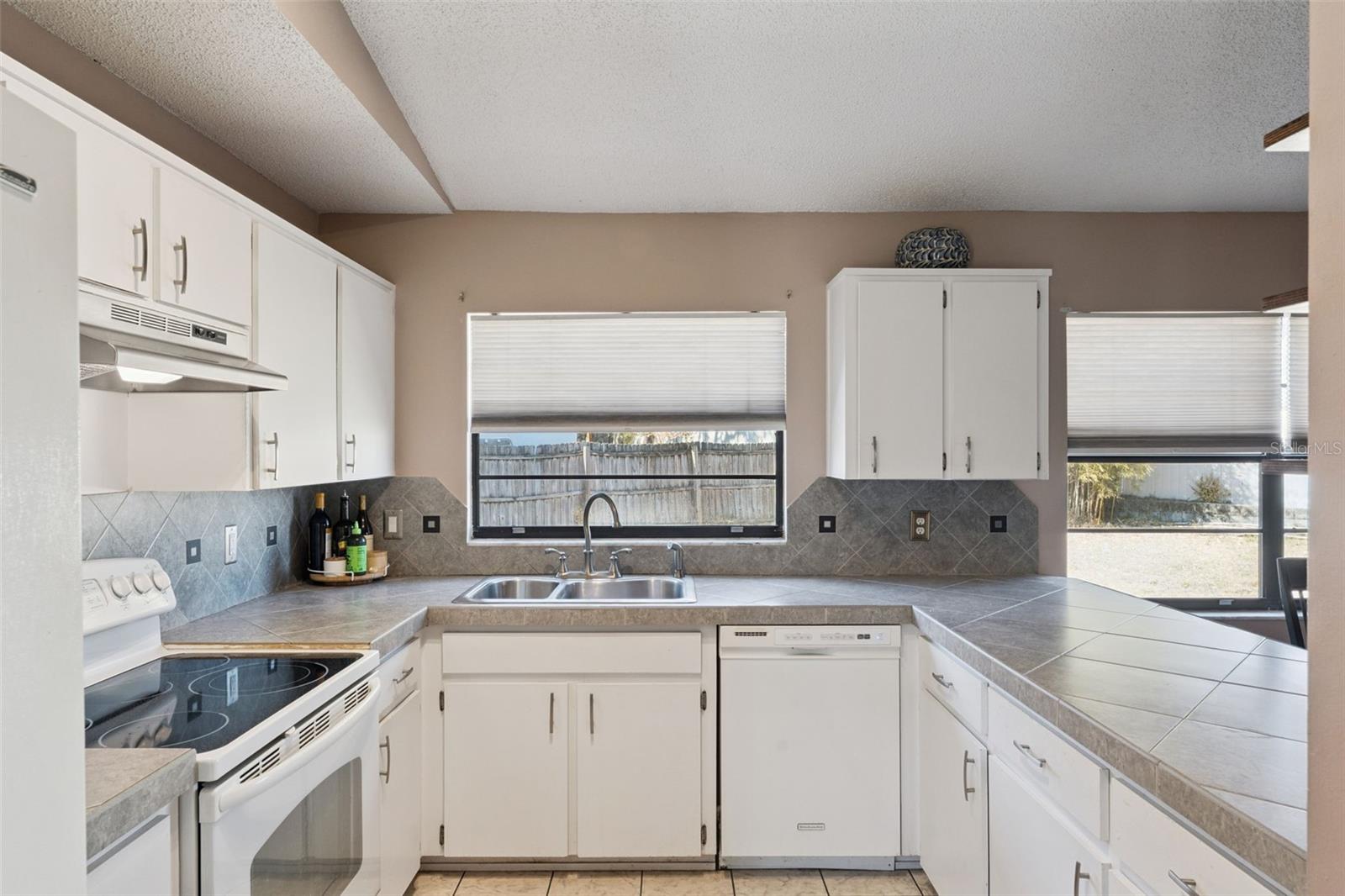 4115 BUGLERS REST PLACE