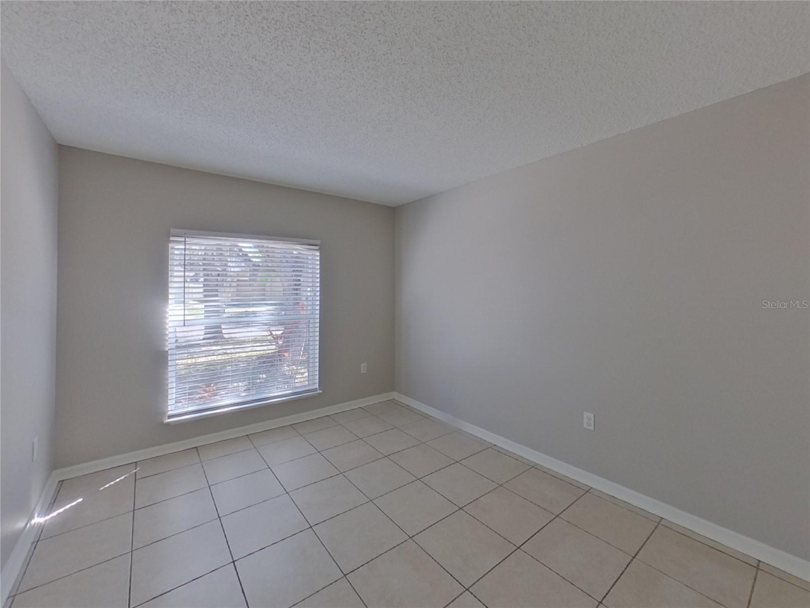 VILLAGES OF LAKE ST CHARLES PH - Residential Lease