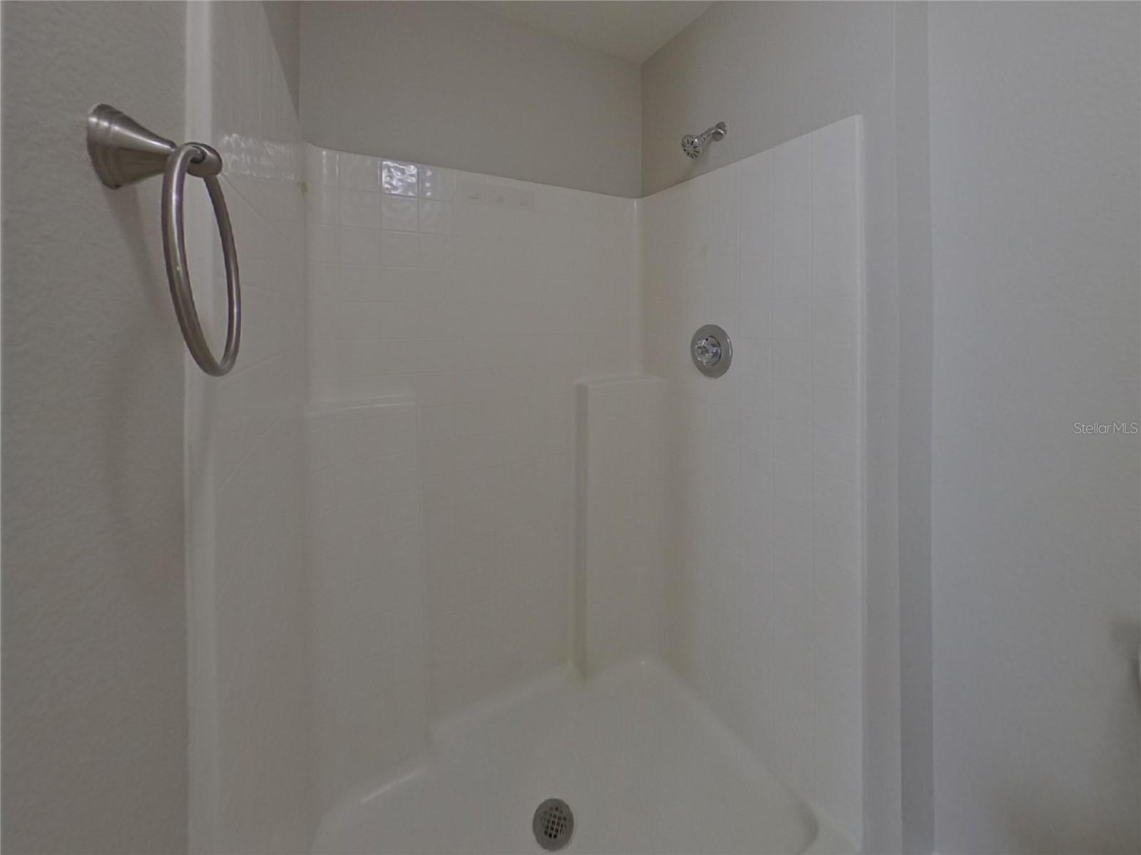 VILLAGES OF LAKE ST CHARLES PH - Residential Lease