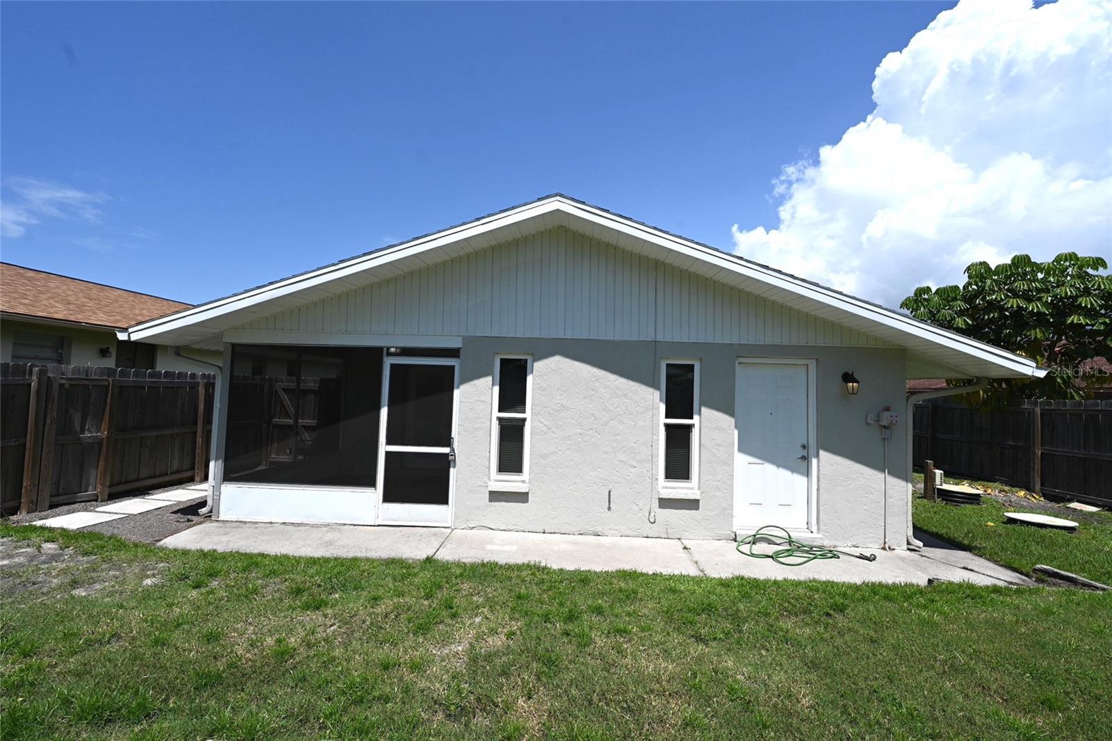 1922 MARCIA STREET