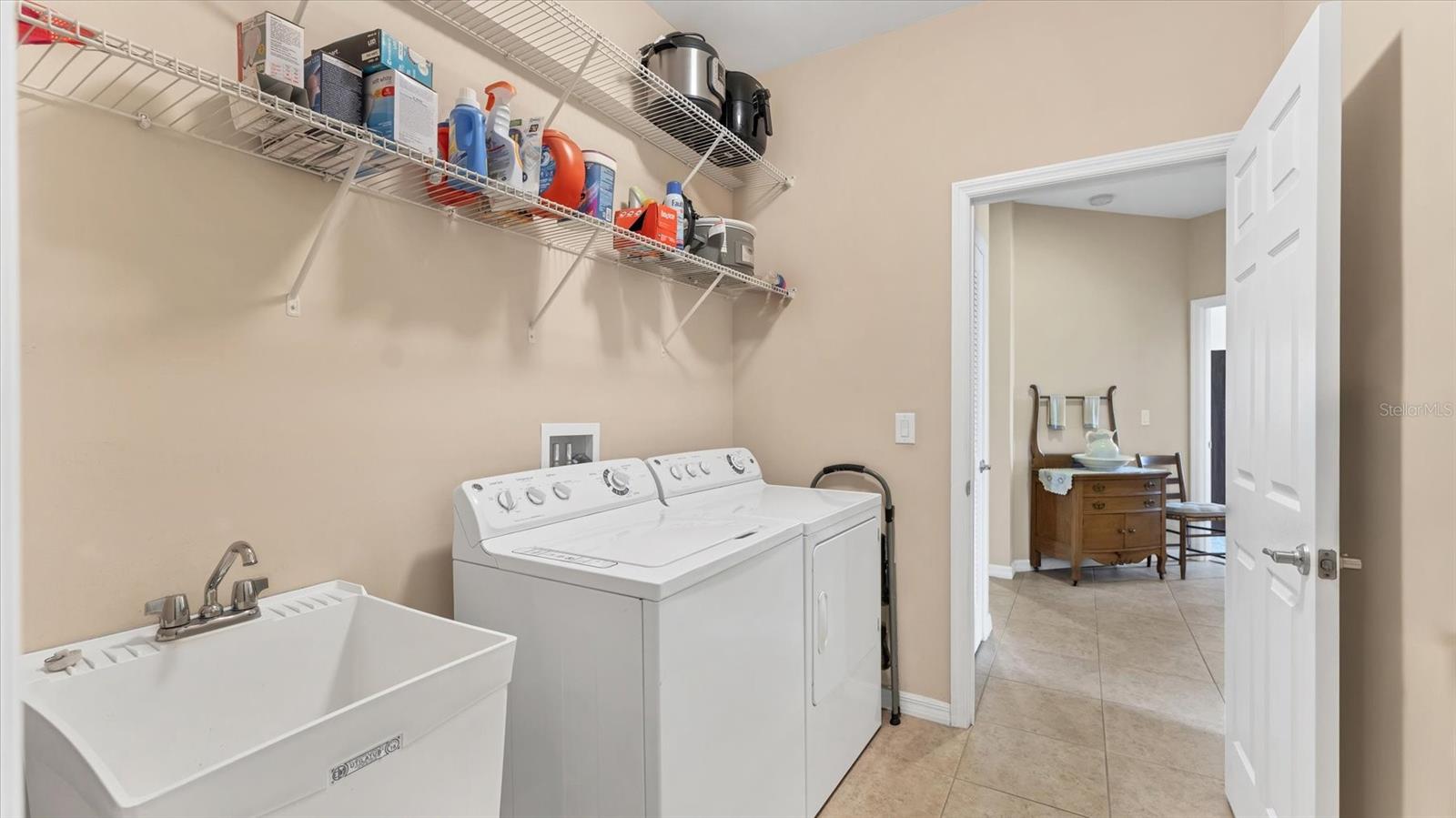 VENTURA VILLAGE - Residential