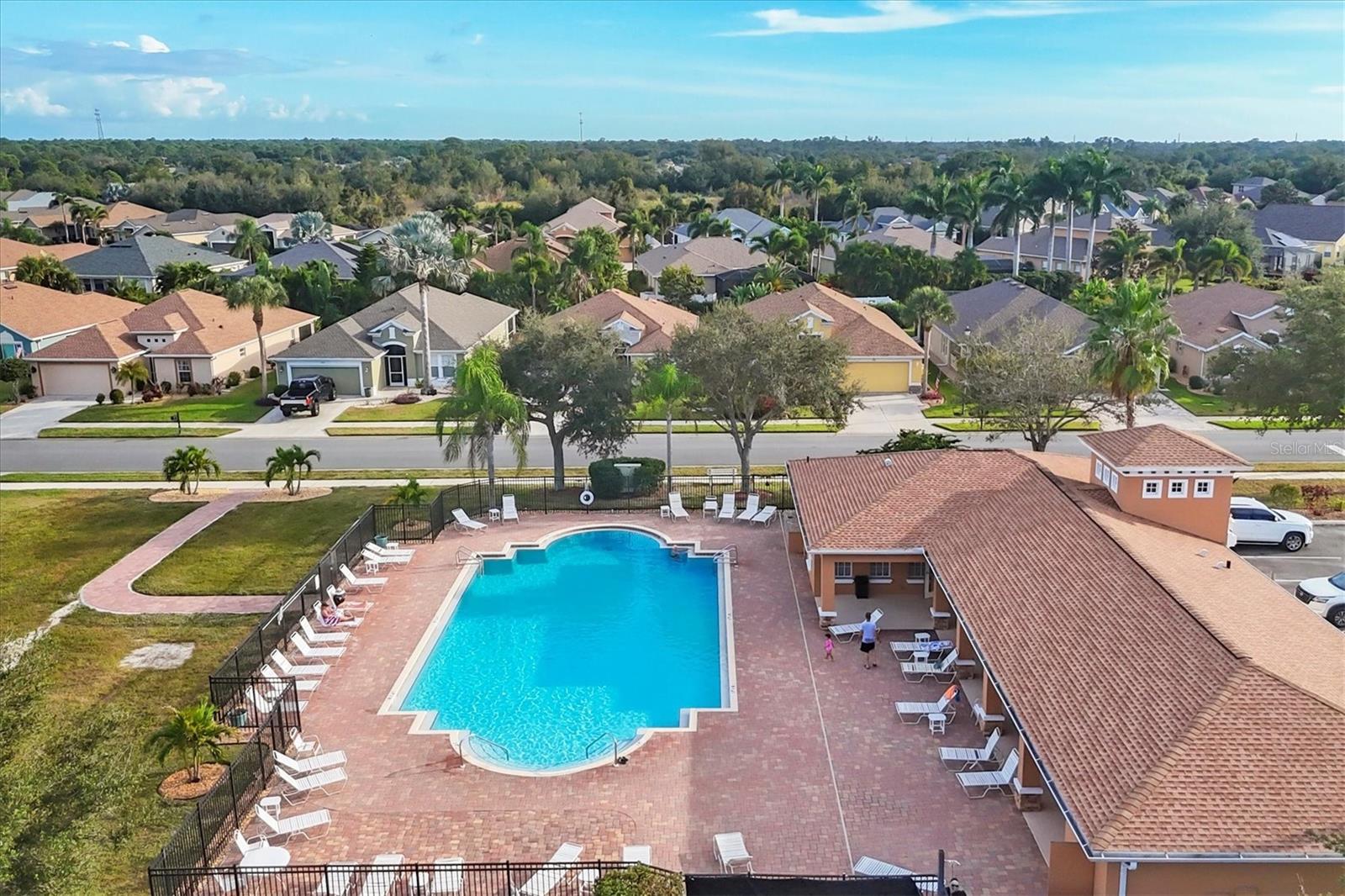 VENTURA VILLAGE - Residential