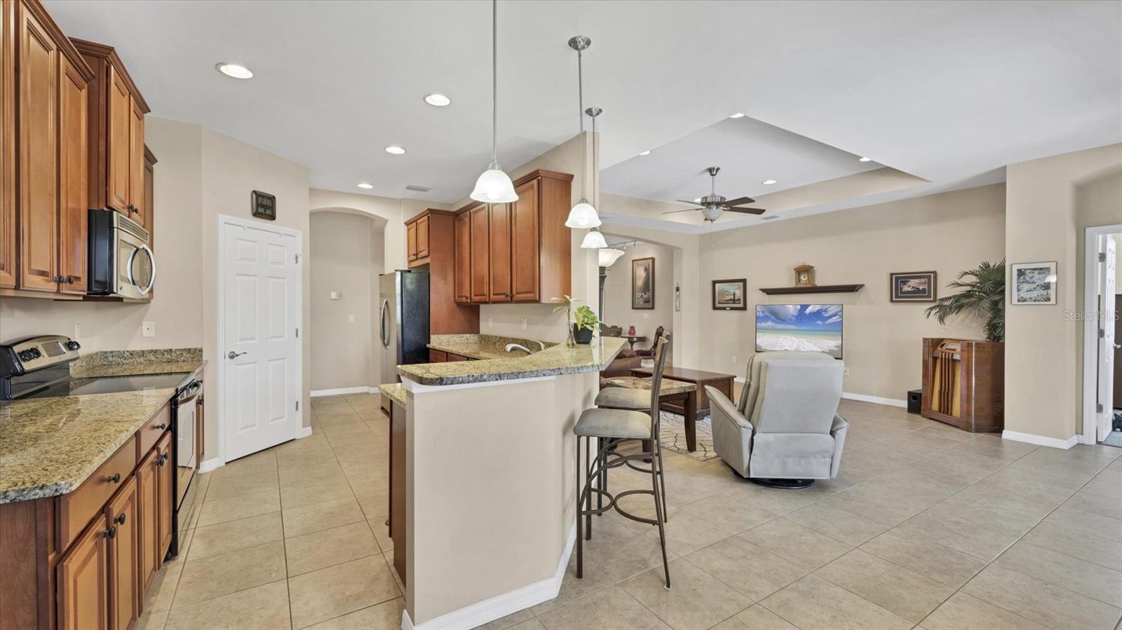 VENTURA VILLAGE - Residential