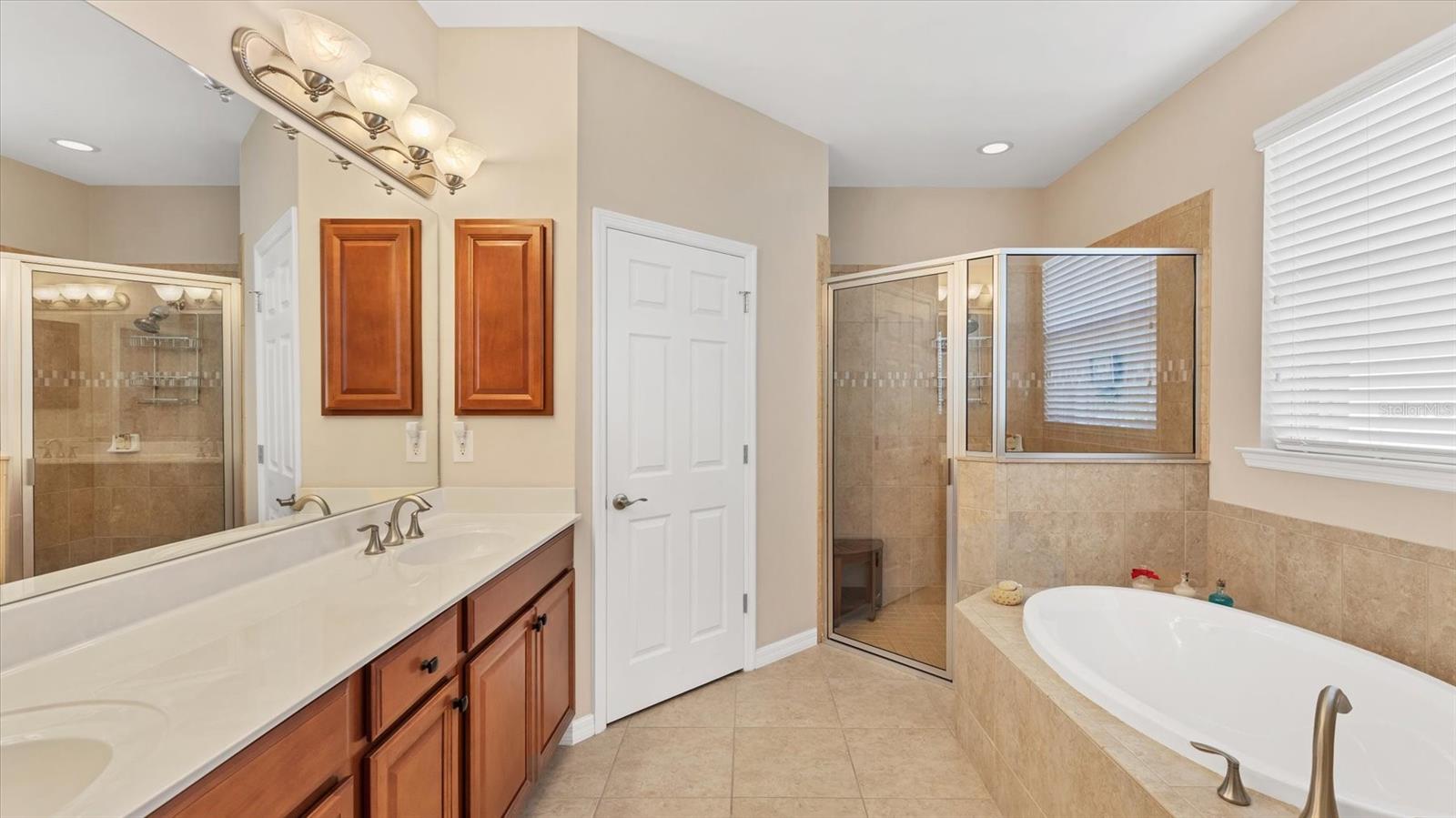 VENTURA VILLAGE - Residential