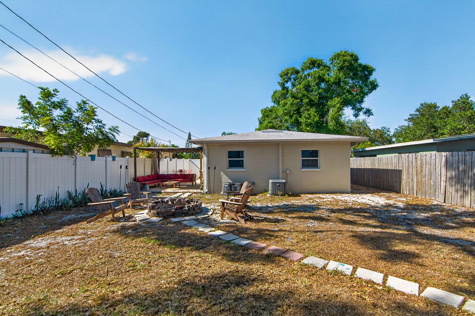 TYRONE - Residential