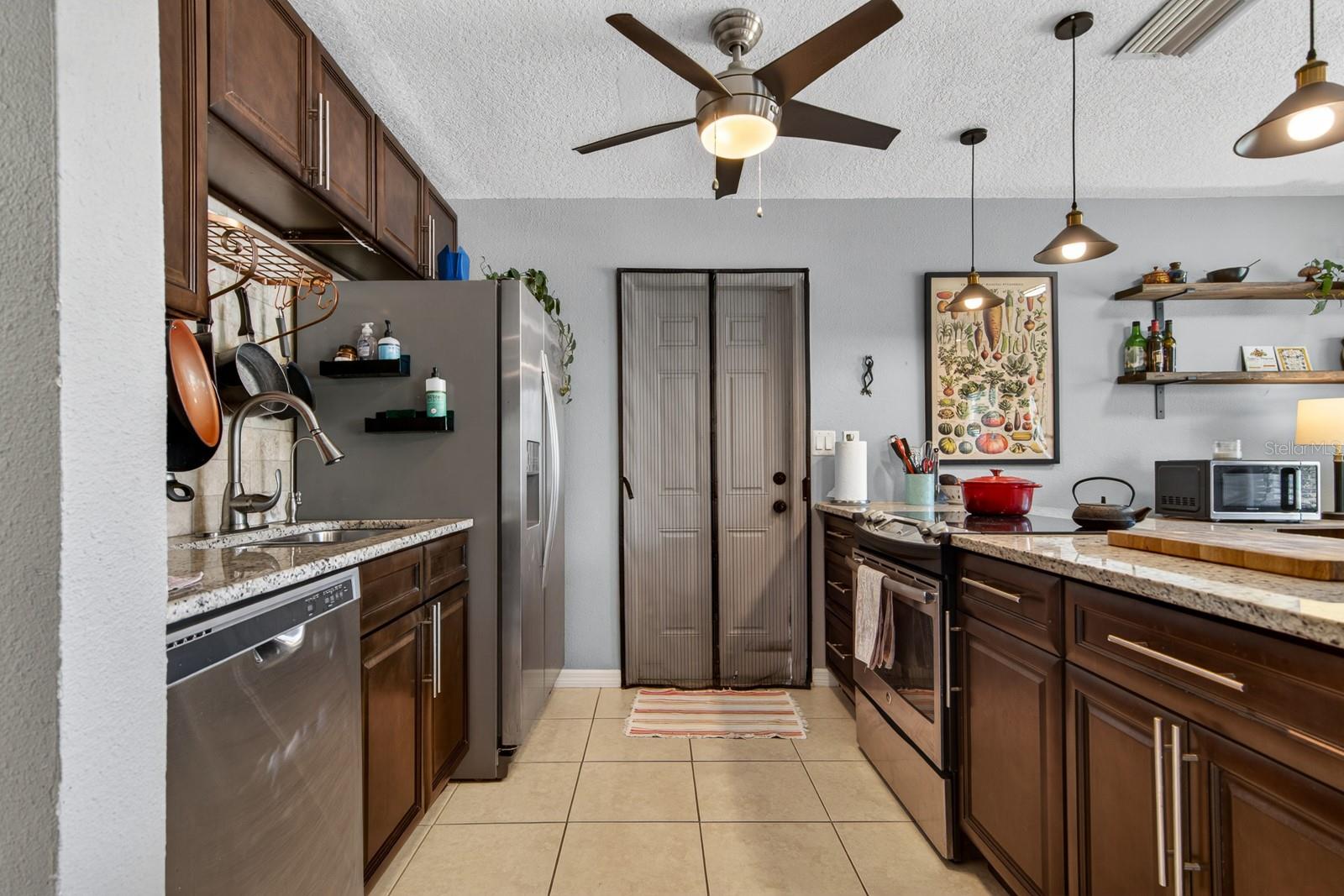 TYRONE - Residential