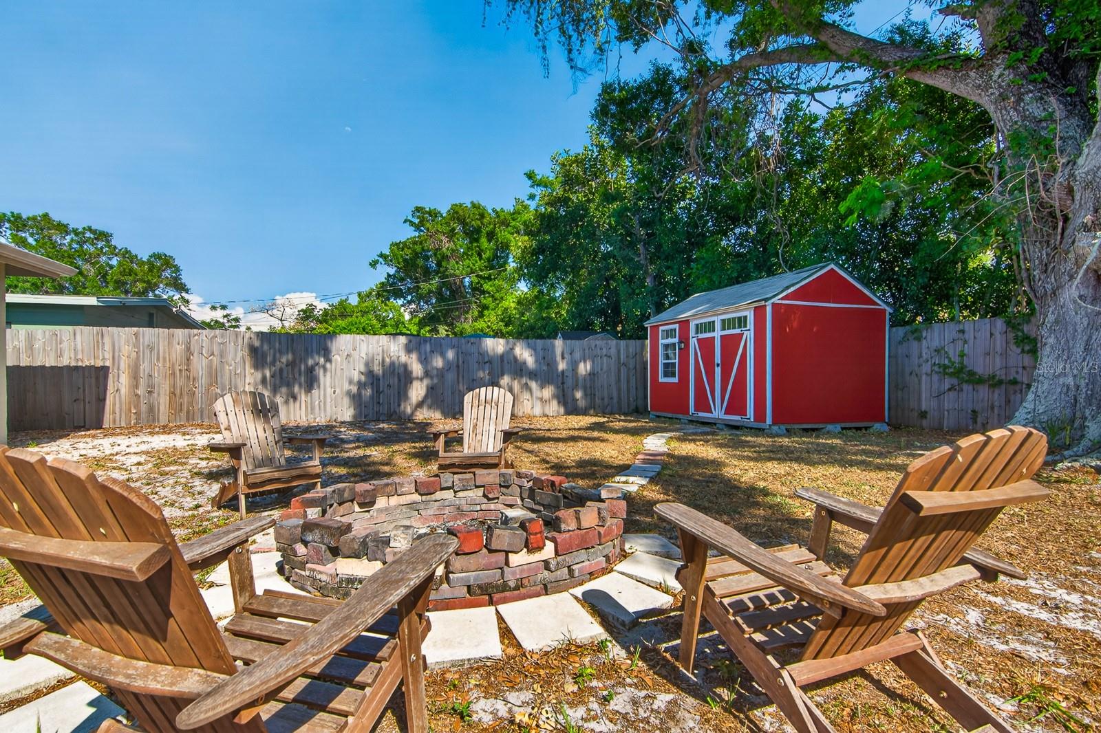 TYRONE - Residential