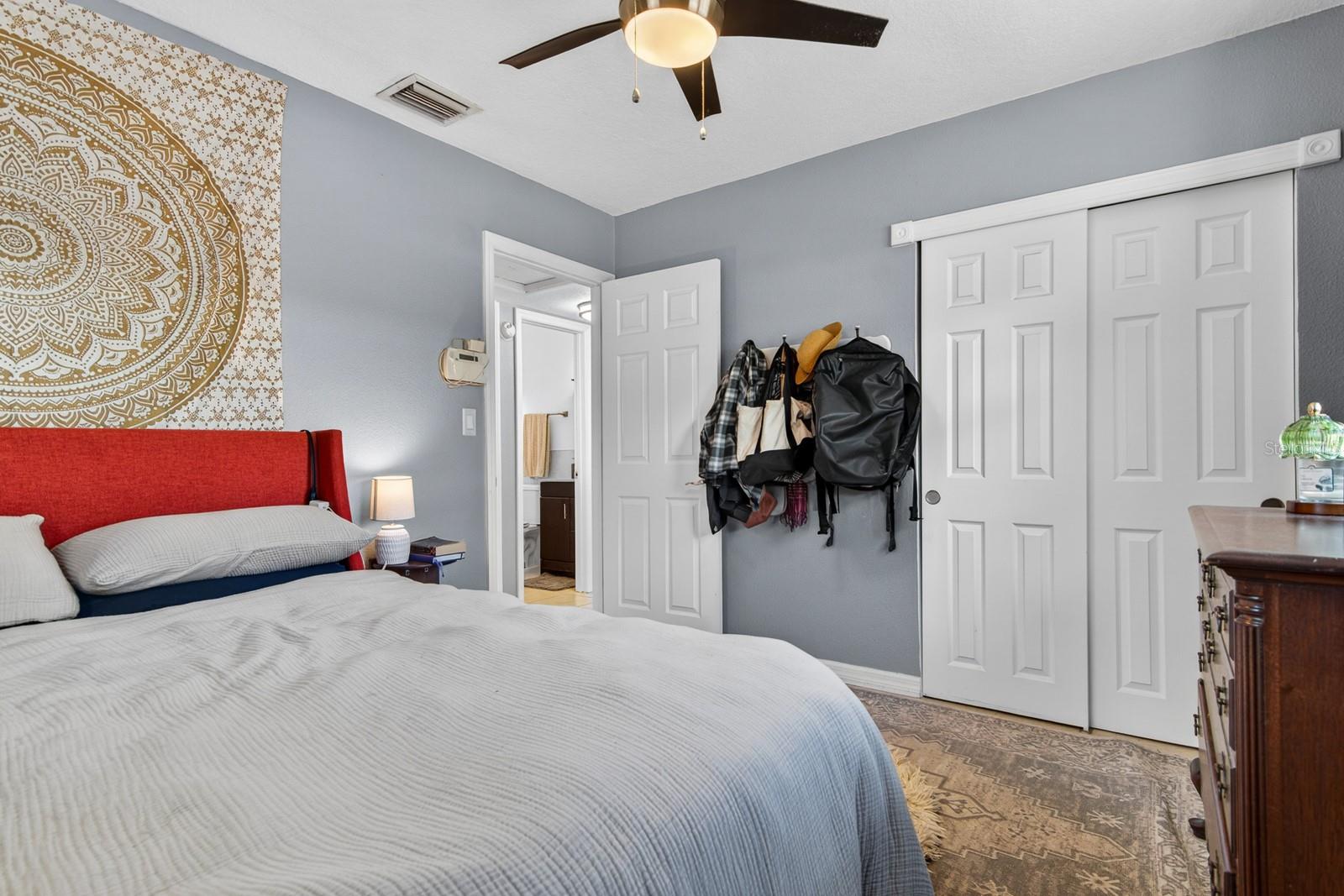 TYRONE - Residential