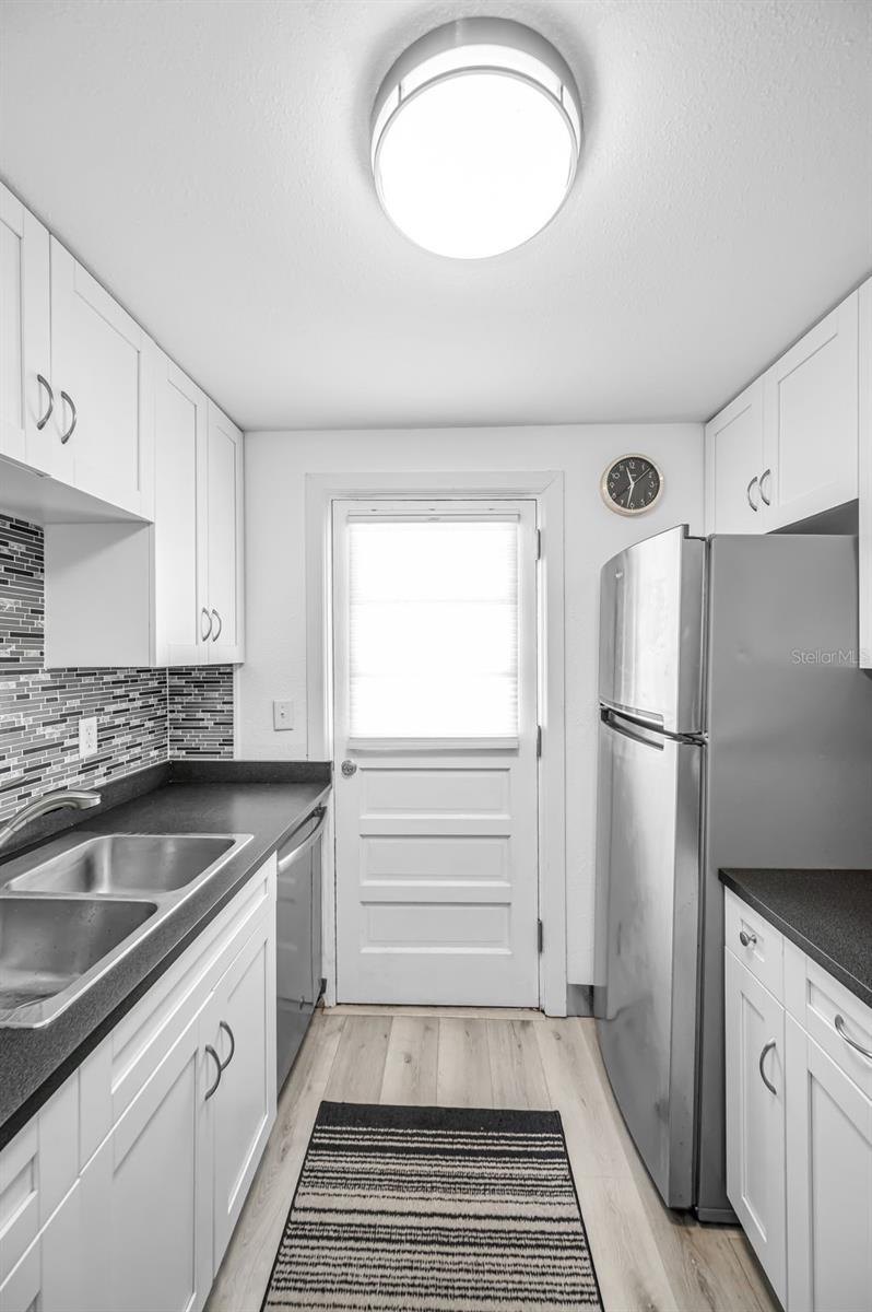 WASHINGTON SQUARE AT CLEARWATER CONDO - Residential