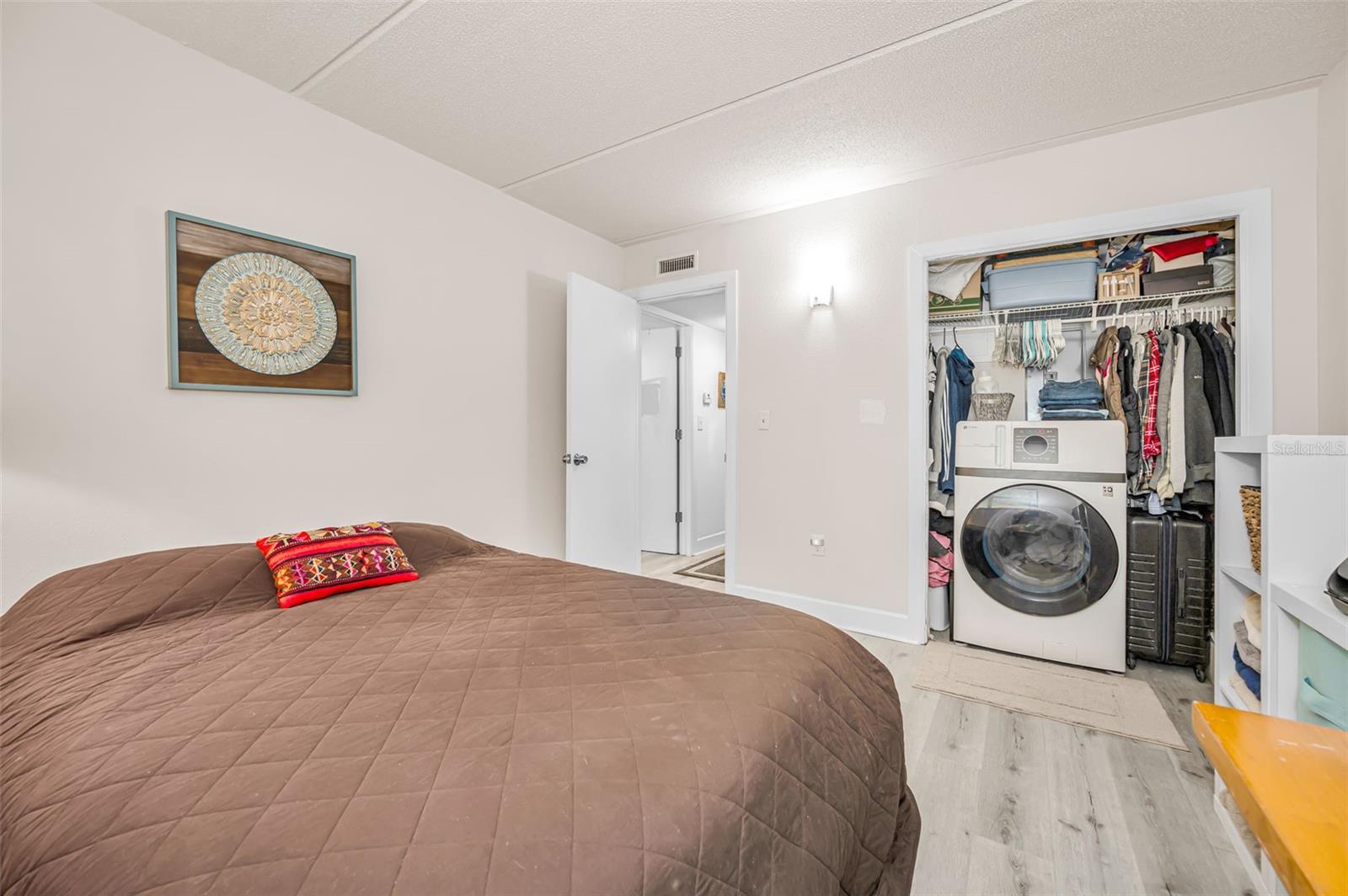 WASHINGTON SQUARE AT CLEARWATER CONDO - Residential