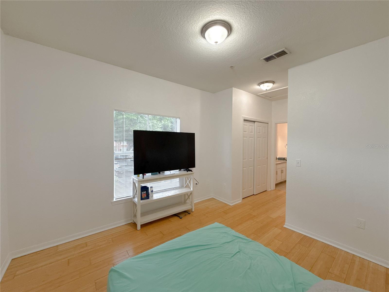 FOUNTAINS/METRO WEST - Residential