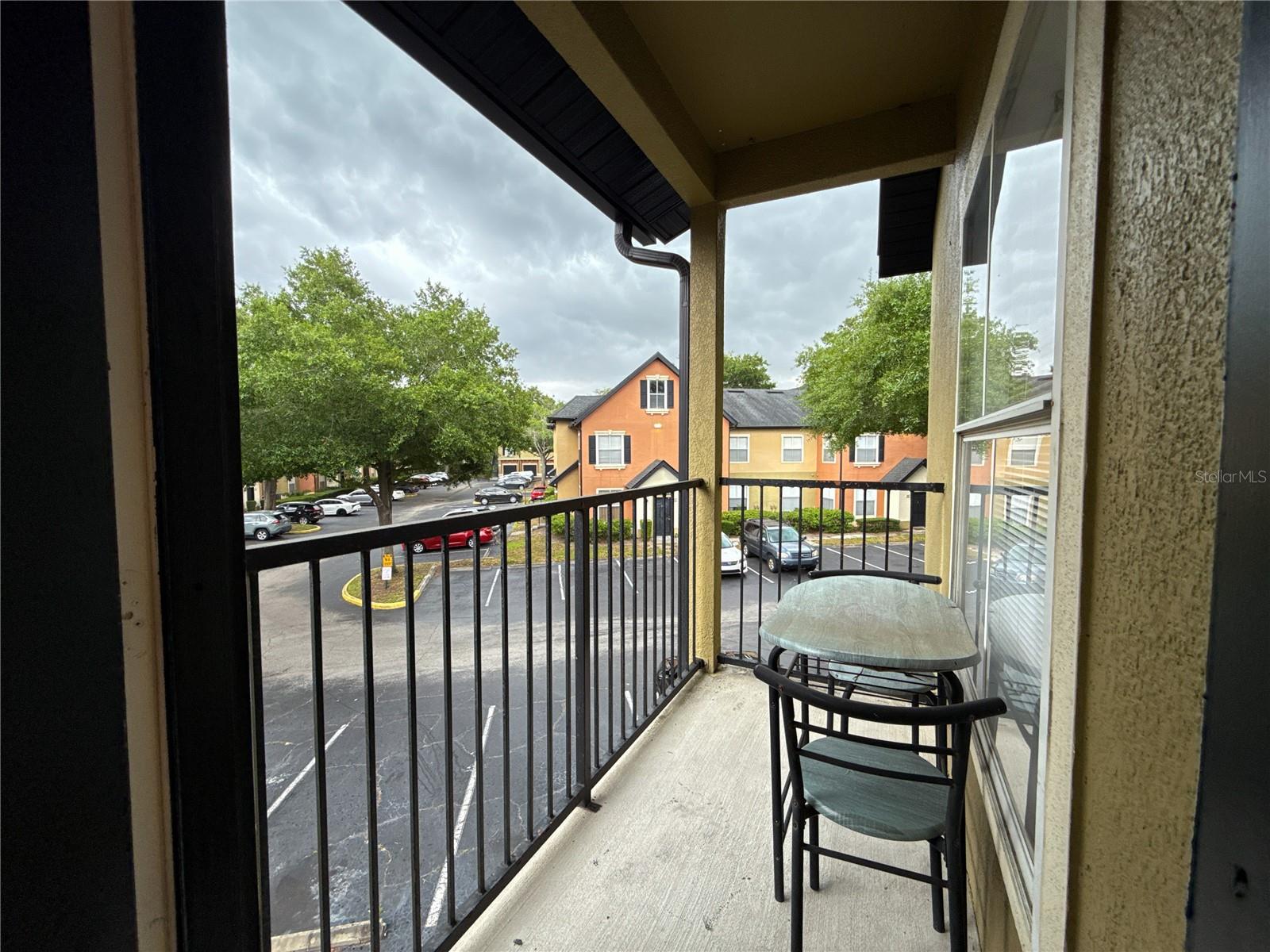 FOUNTAINS/METRO WEST - Residential