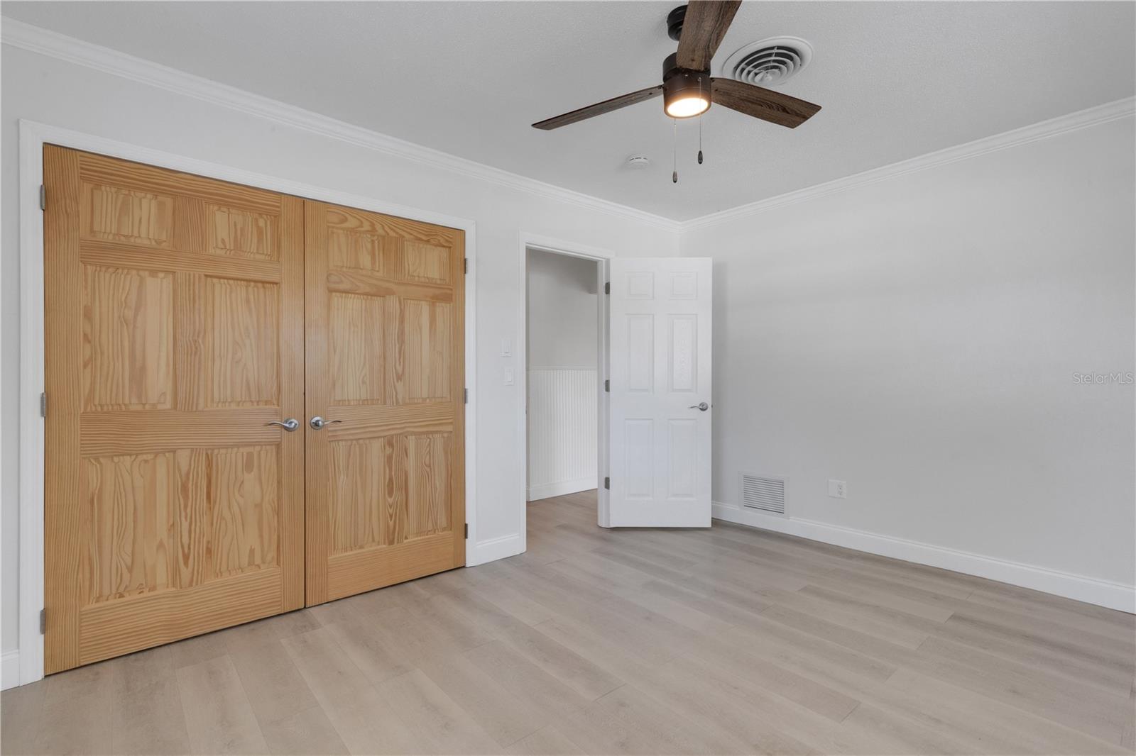 SOUTH VENICE - Residential