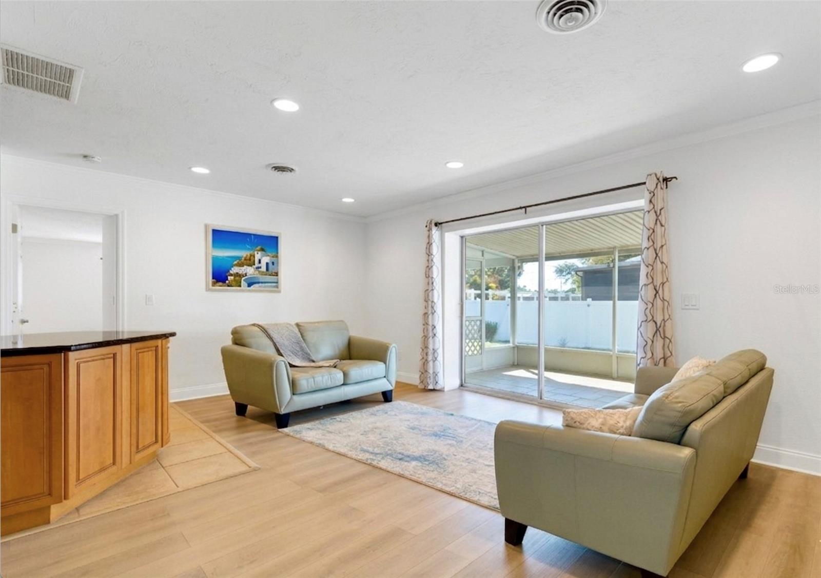 SOUTH VENICE - Residential