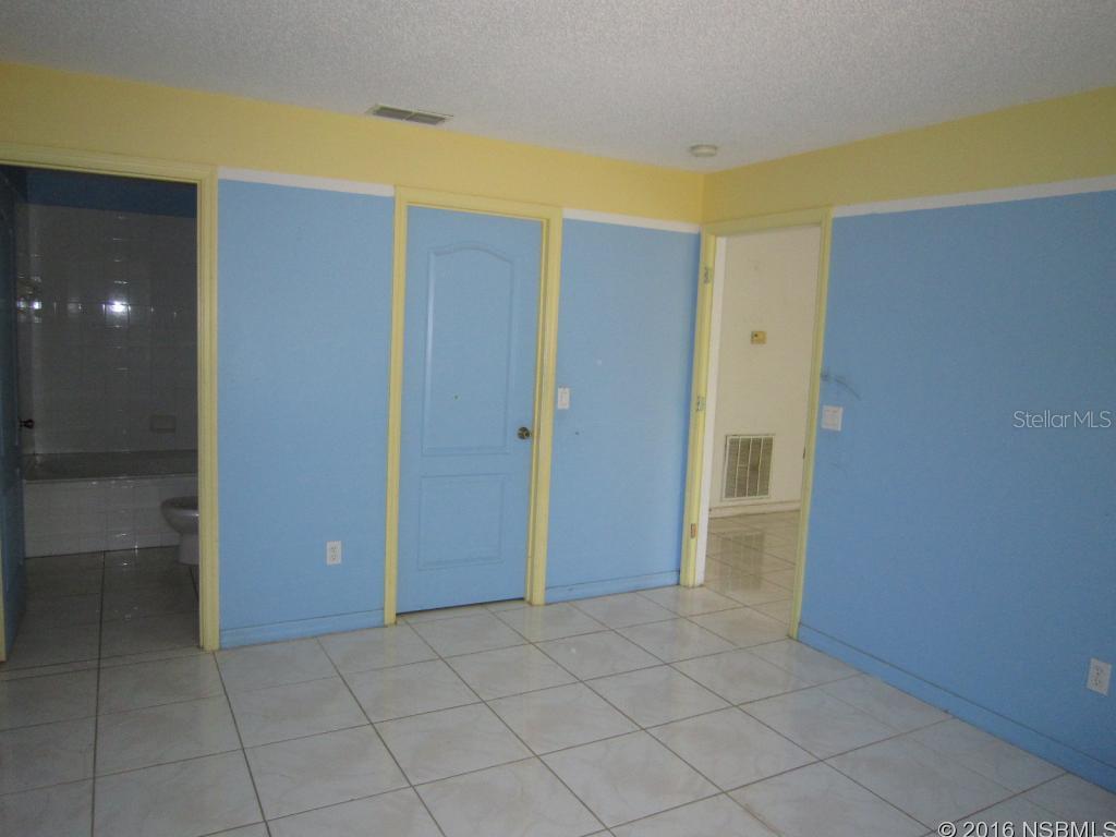 Deltona Lakes Unit 32 - Residential