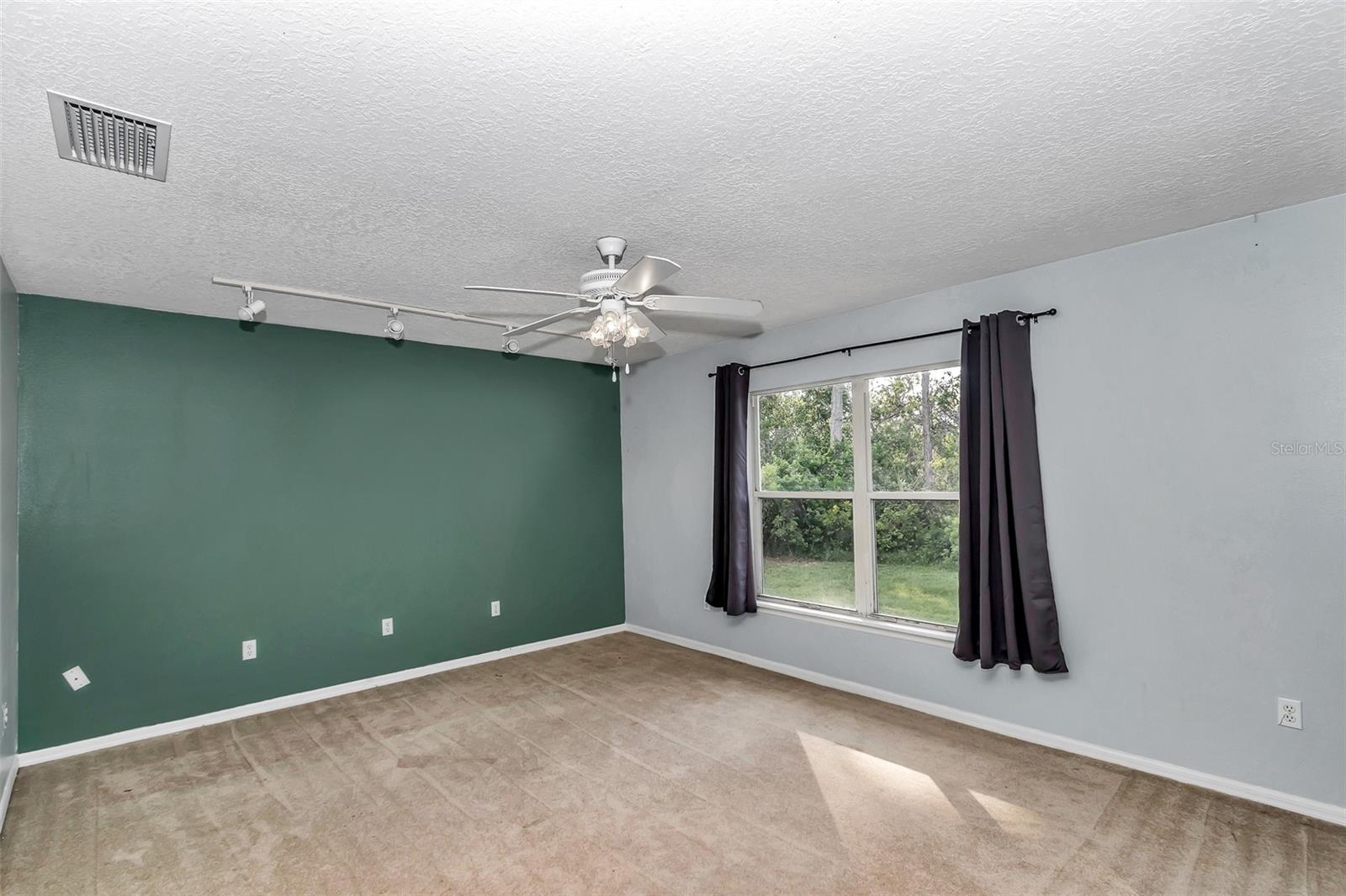 KINGS COVE UNIT 07 TR A-C - Residential